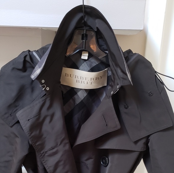 Burberry Jackets & Blazers - Burberry Jacket never used authentic
